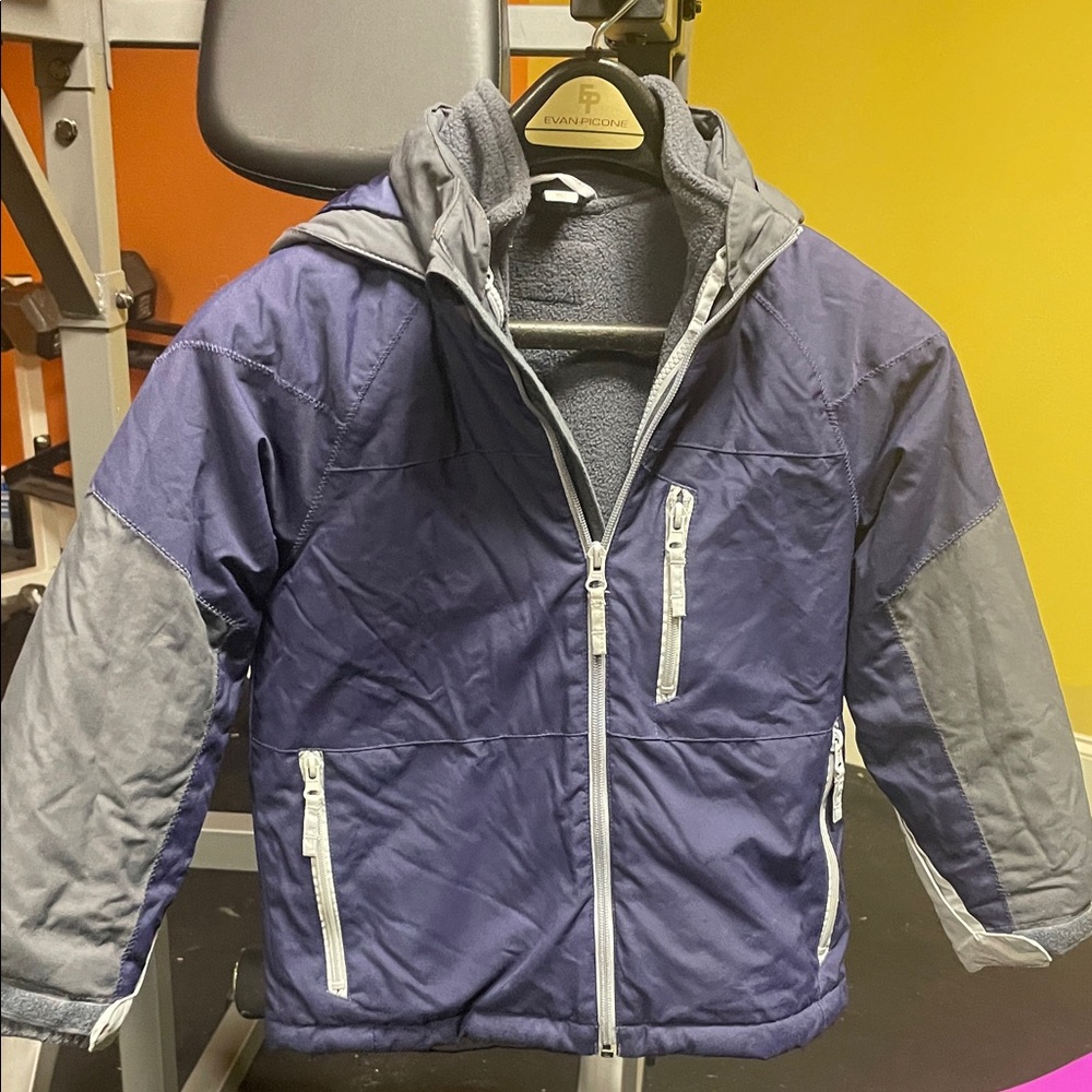 Children’s place 2 in 1 fleece zip out Navy and Gray Jacket.